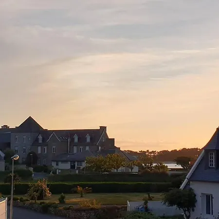 Maison A A 150 M De La Thalasso Et Des Plages Holiday home *